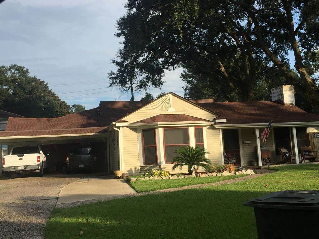 4620 Forest Dr - Photo 1