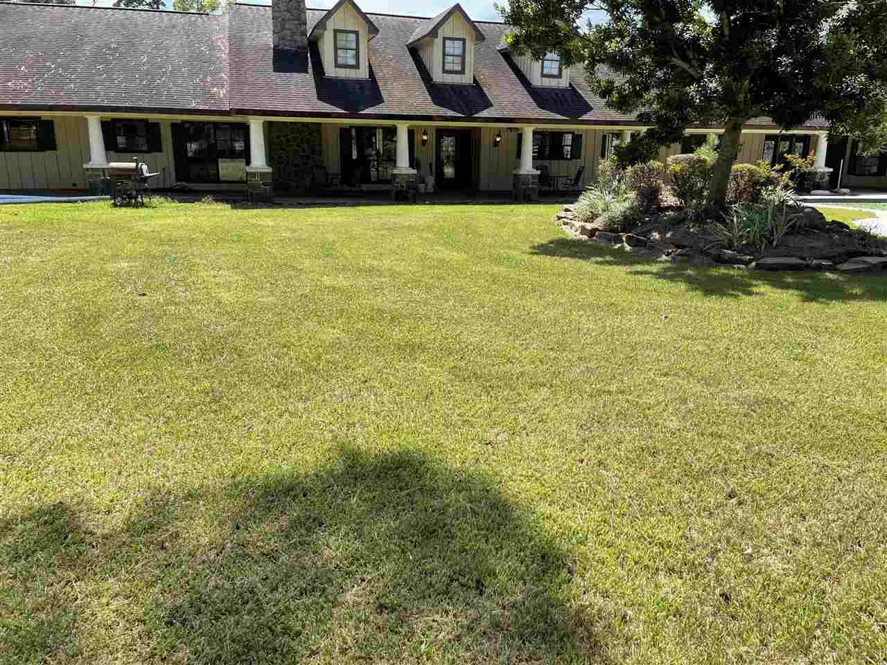 7425 Sweetgum - Photo 1