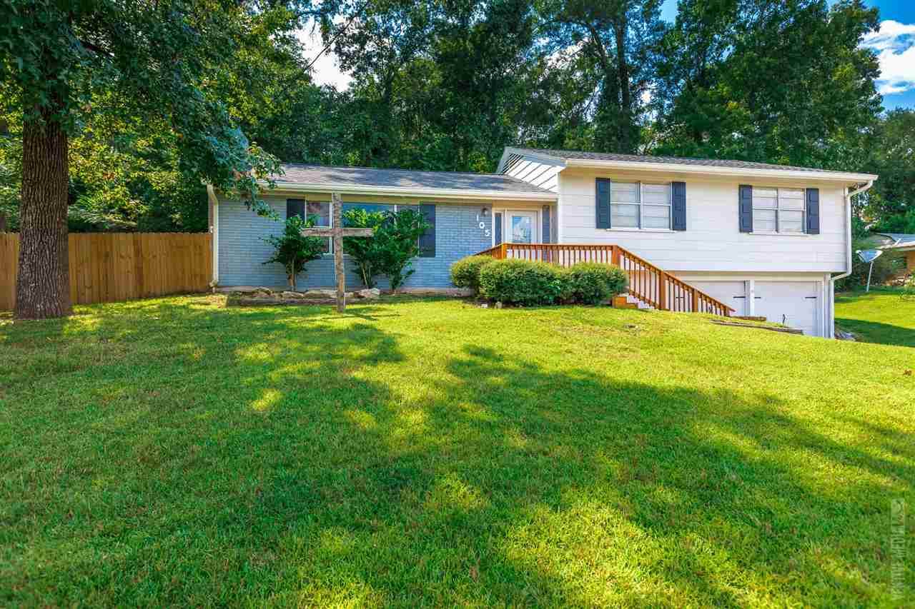 105 Crestwood - Photo 1