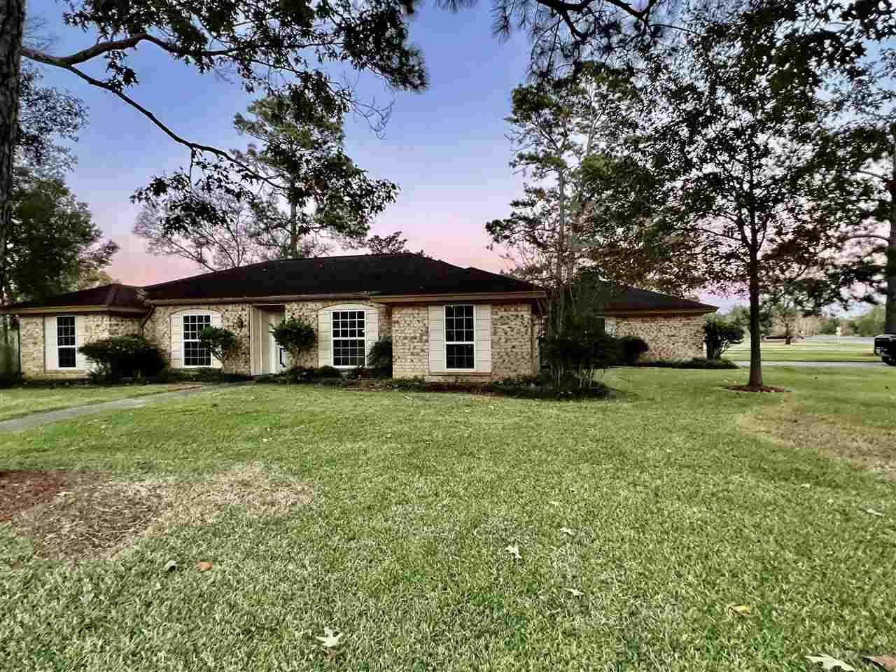3608 Huntwick - Photo 1