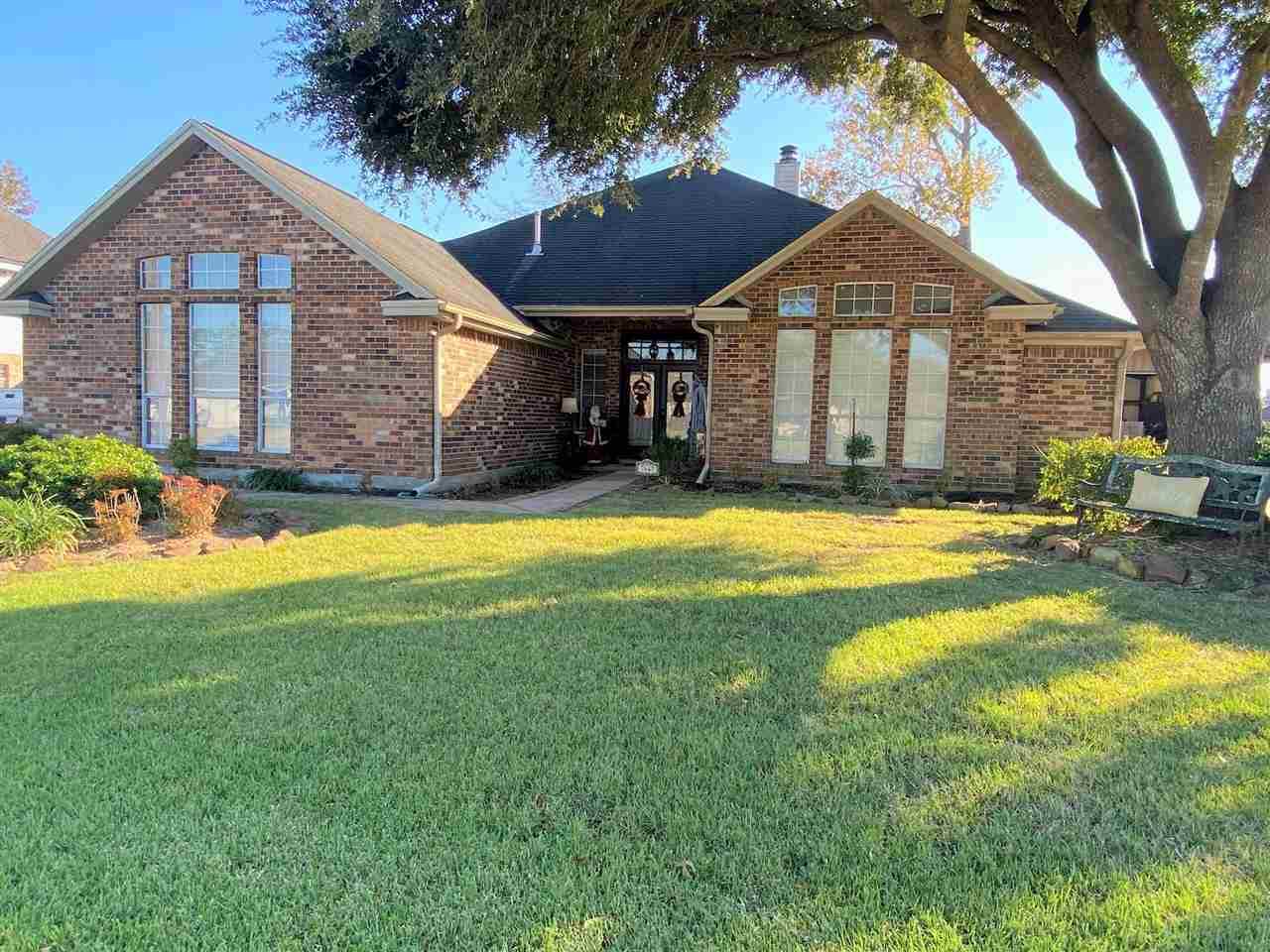 7647 Clearview Ln - Photo 1