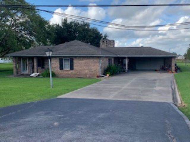 2495 67th - Photo 1