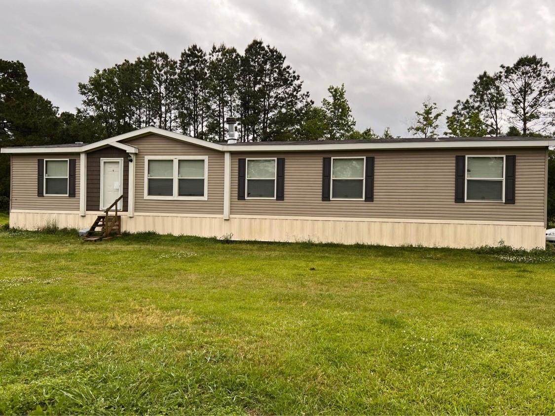 3015 Strong Rd. - Photo 1
