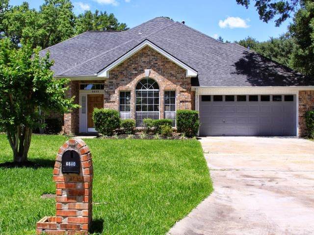 6880 Durango Circle - Photo 1