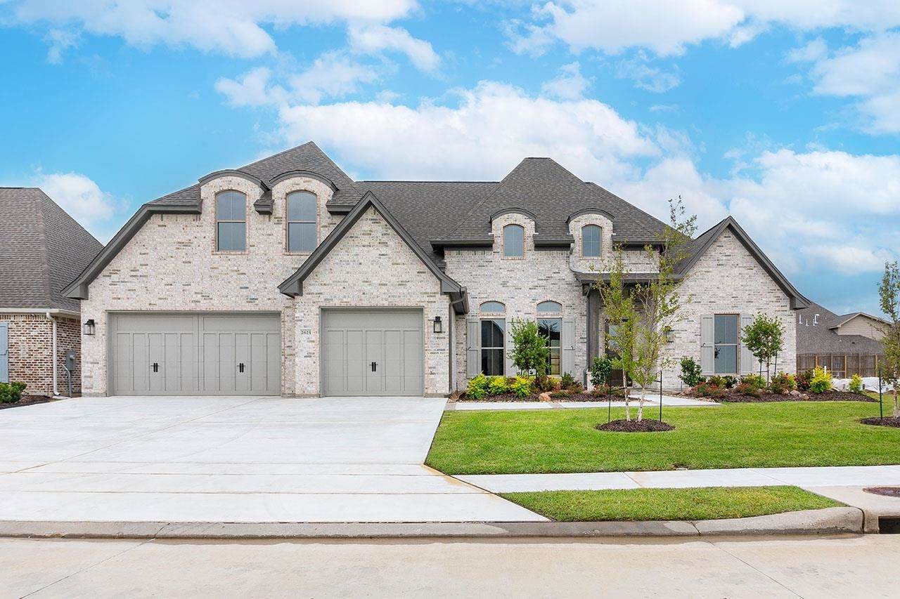 2625 Village Court - Photo 1
