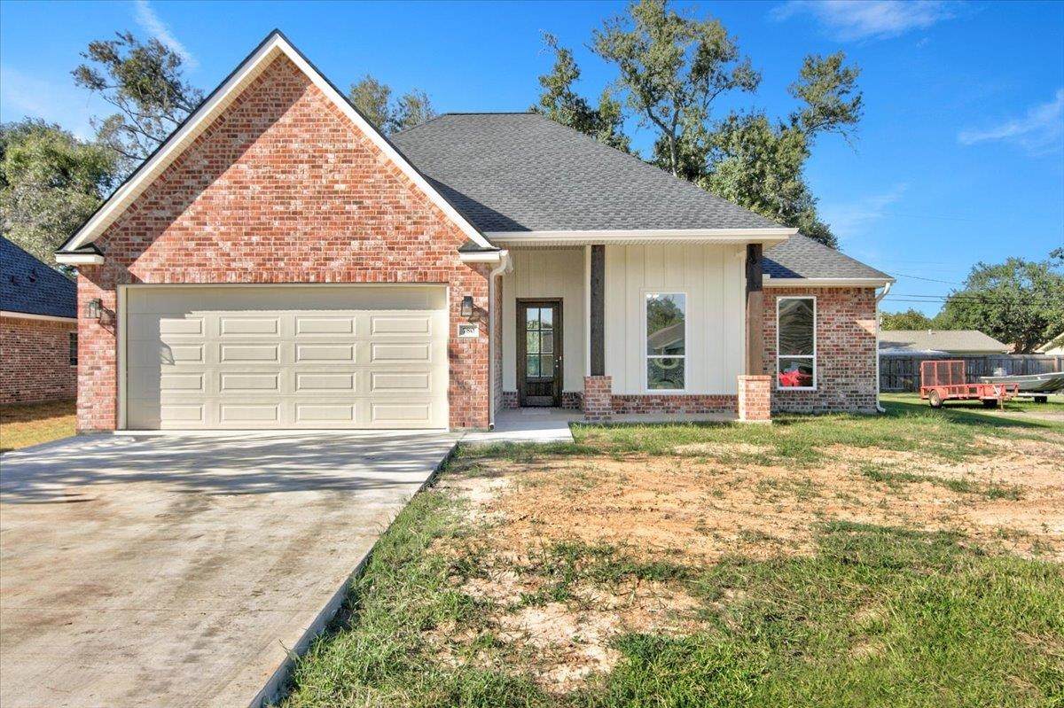 780 Bridgeview - Photo 1