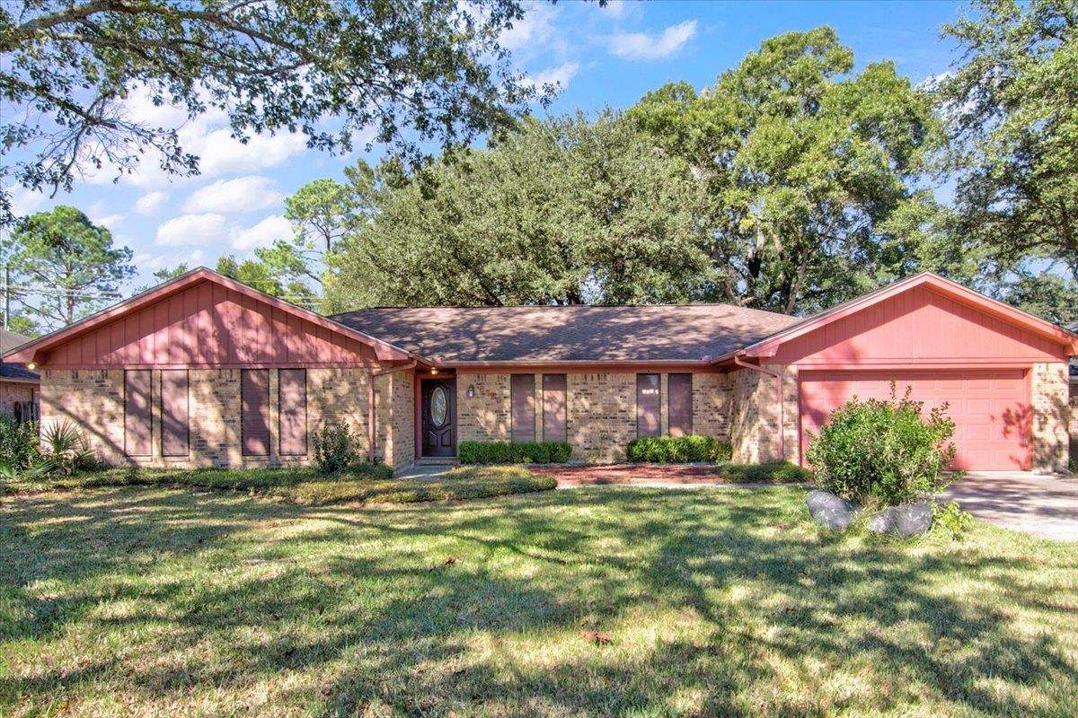 6780 Hialeah Dr - Photo 1