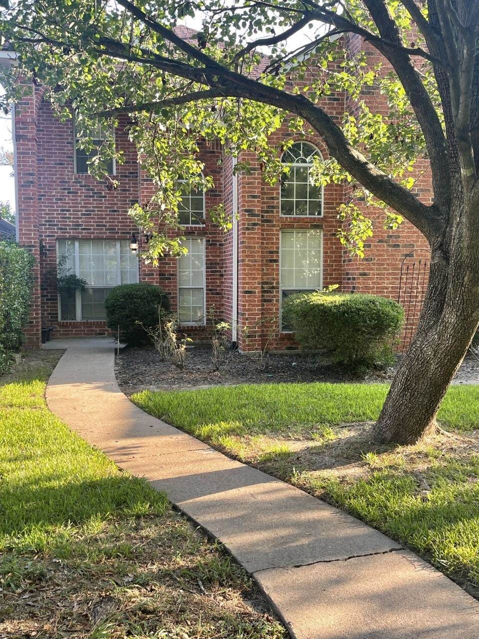 39 Sandelwood Trail - Photo 1