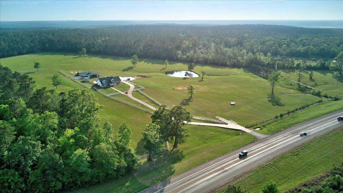 4880 Us Hwy 190 E - Photo 1