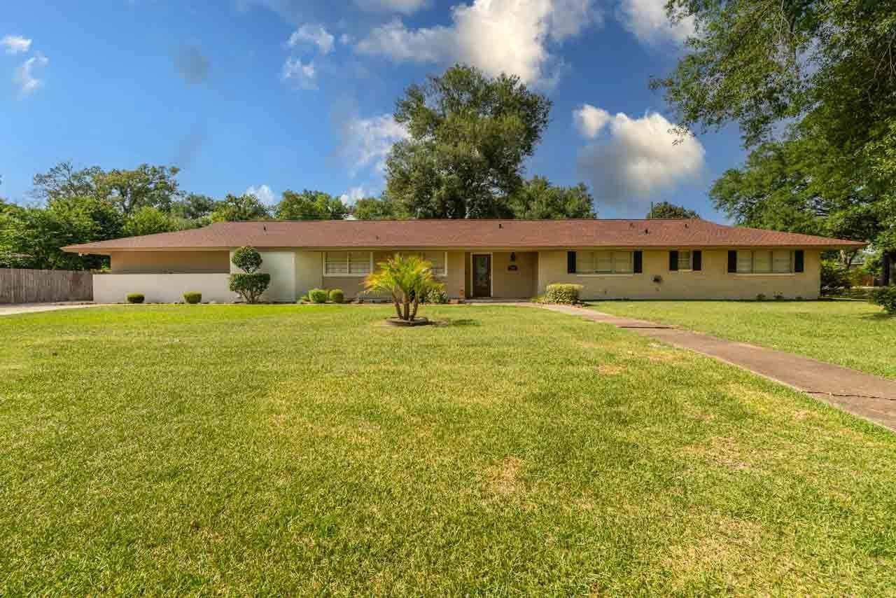 3510 Evalon Ave. - Photo 1
