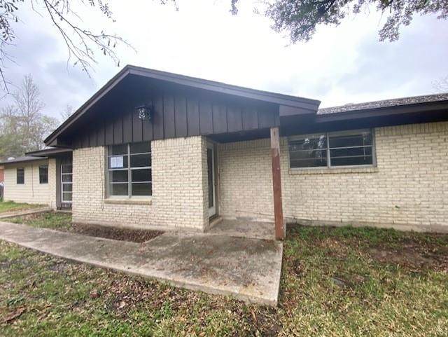 132 County Road 815 - Photo 1