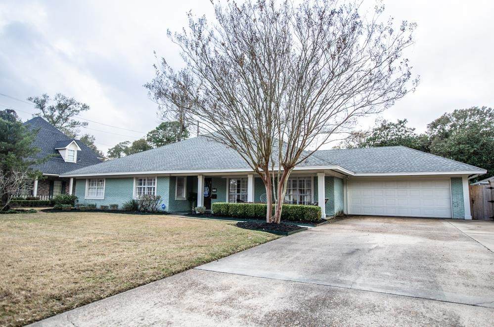 675 Belvedere Dr - Photo 1