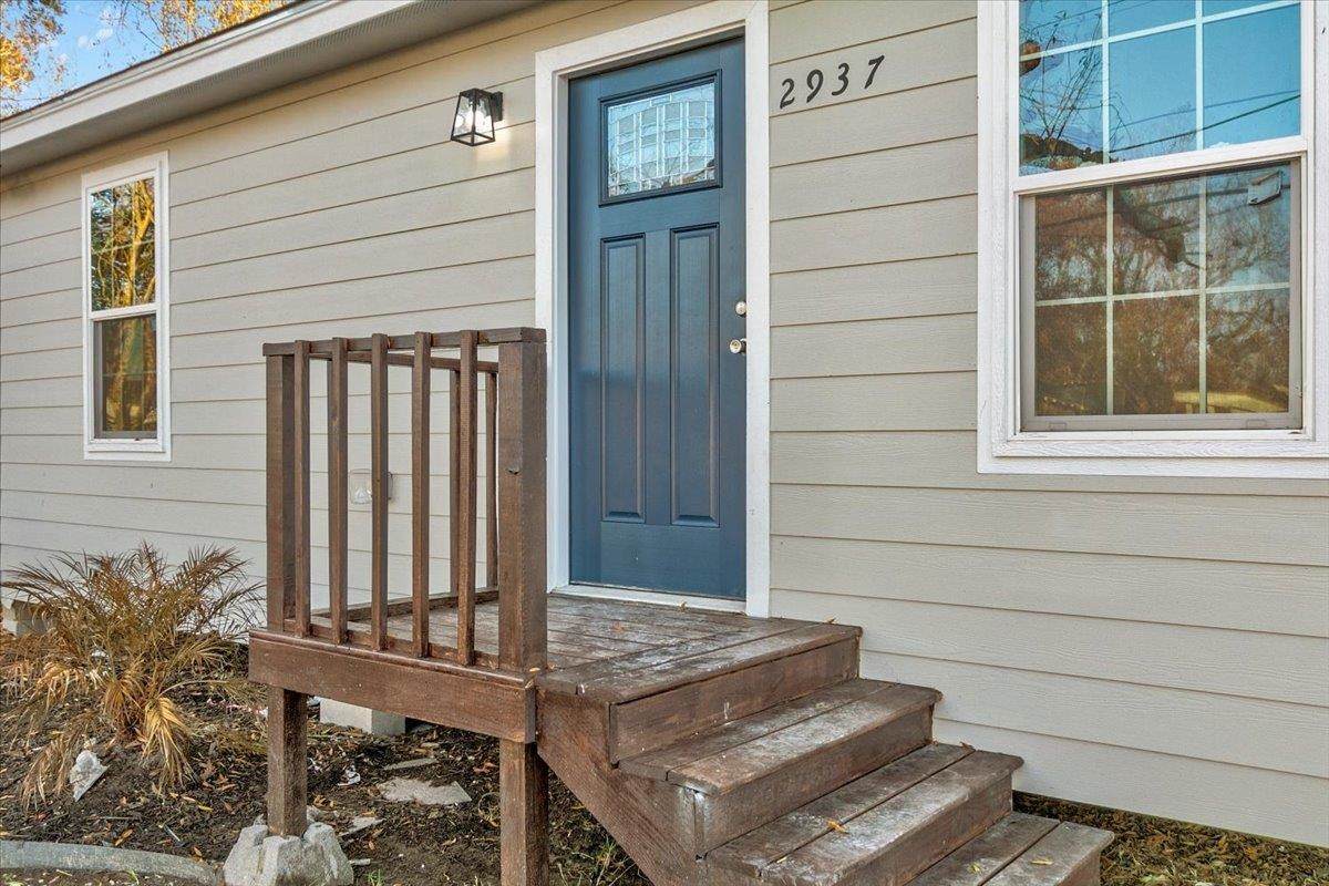 2937 Ruby Dr - Photo 1