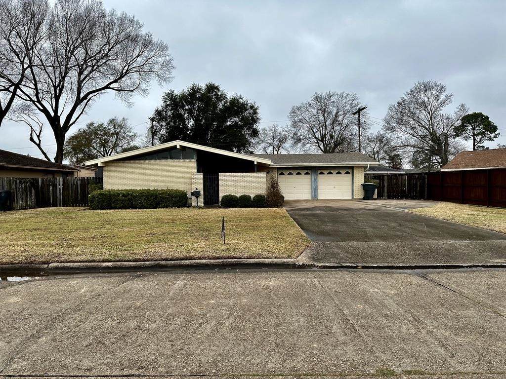 7131 Willow Oak Drive - Photo 1