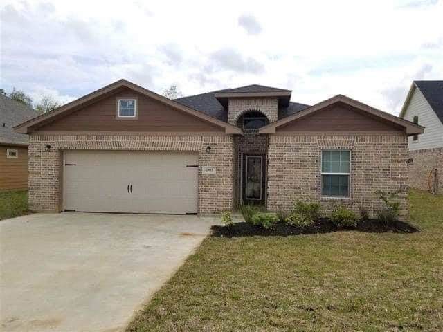 2805 Amber Ave. - Photo 1