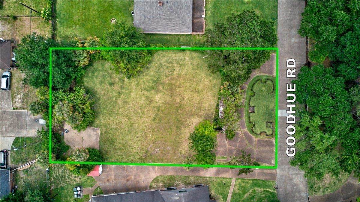 595 Goodhue Dr - Photo 1