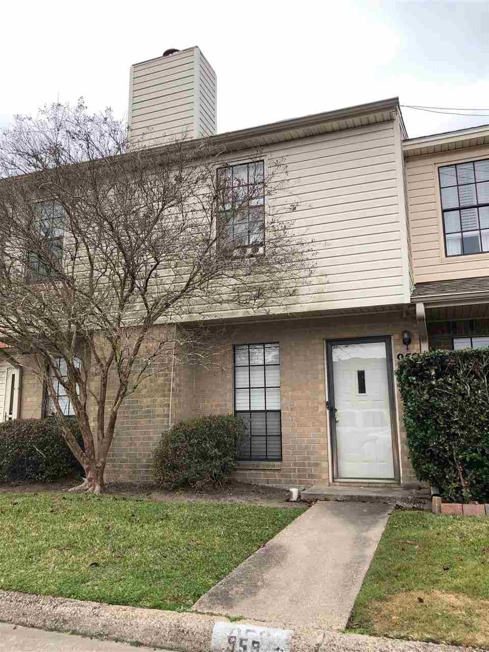 959 Sunmeadow - Photo 1