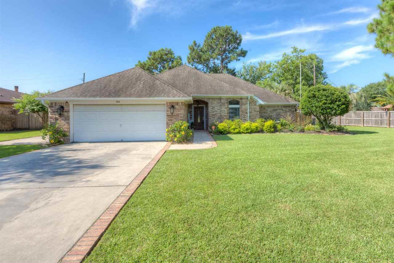 204 Meadowcrest St - Photo 1