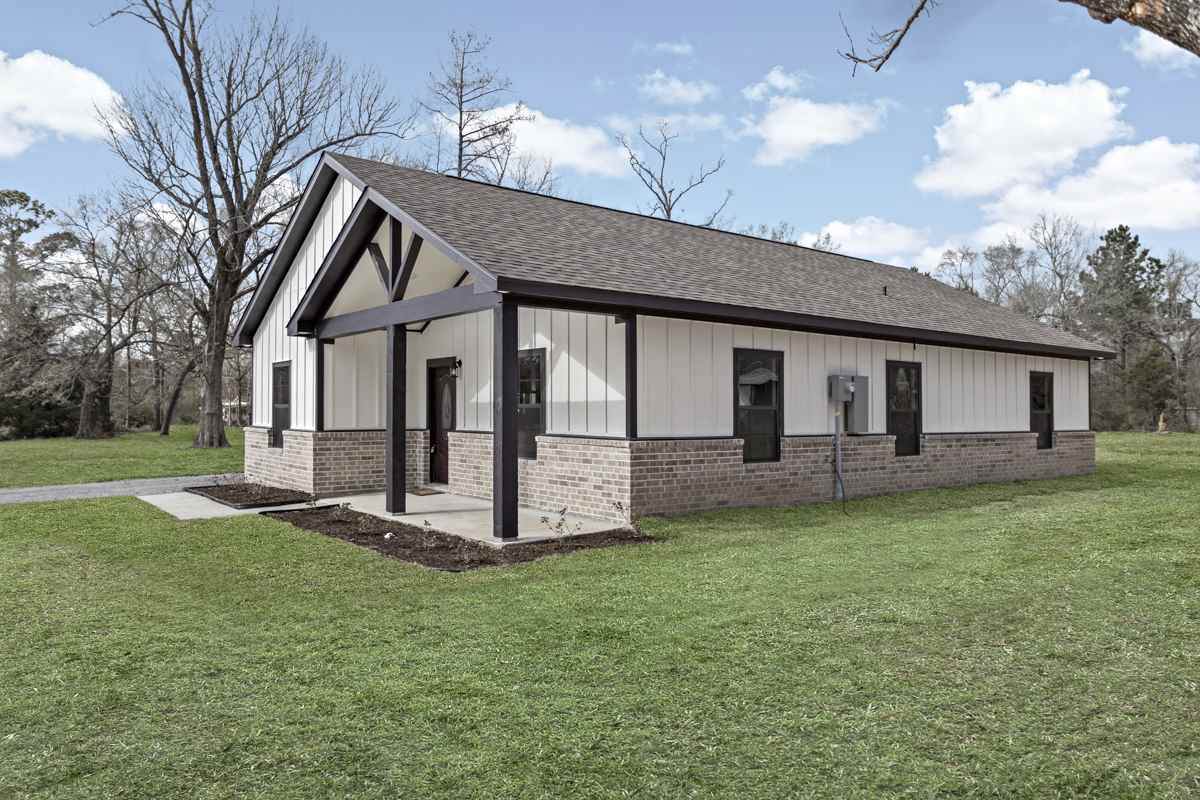 1090 Bowie - Photo 1