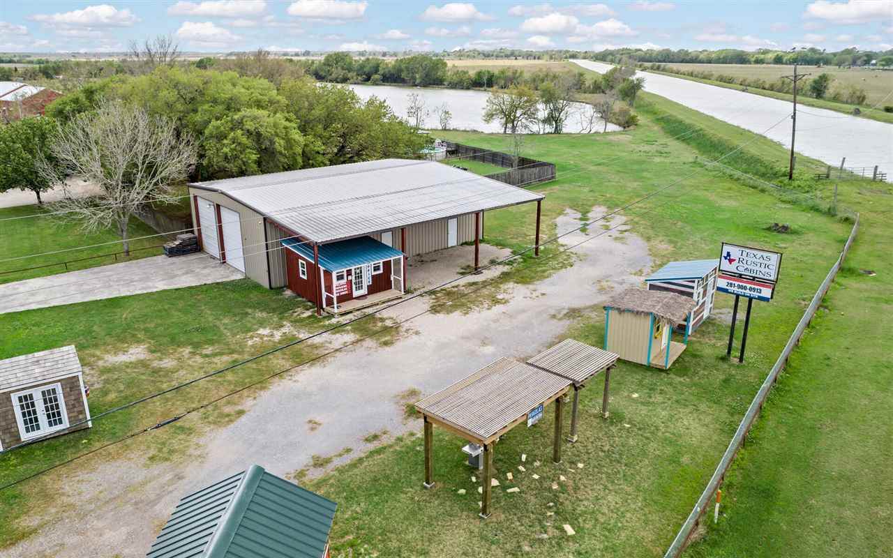 807 Hwy 90 - Photo 1