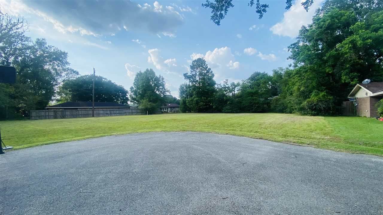 000 Moffett Court - Photo 1