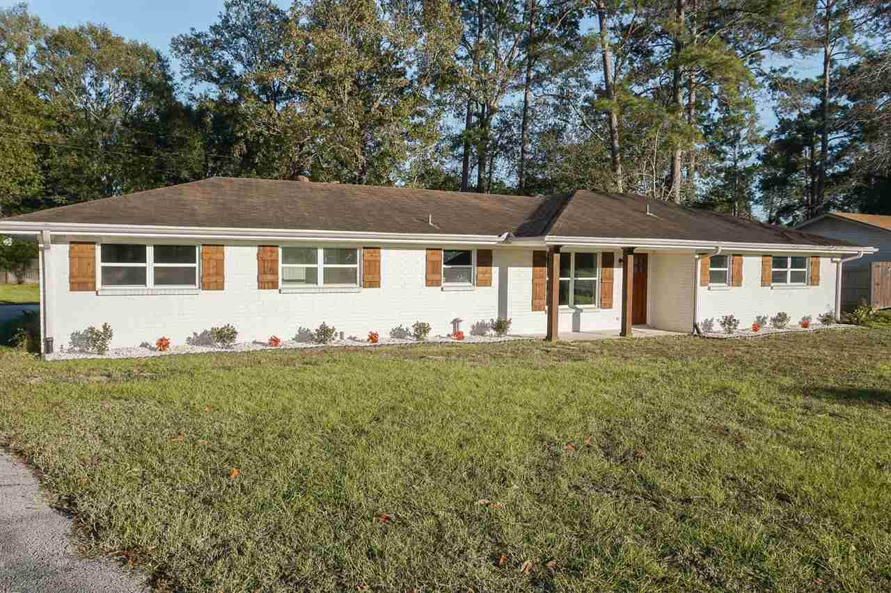 138 Rolling Hills - Photo 1