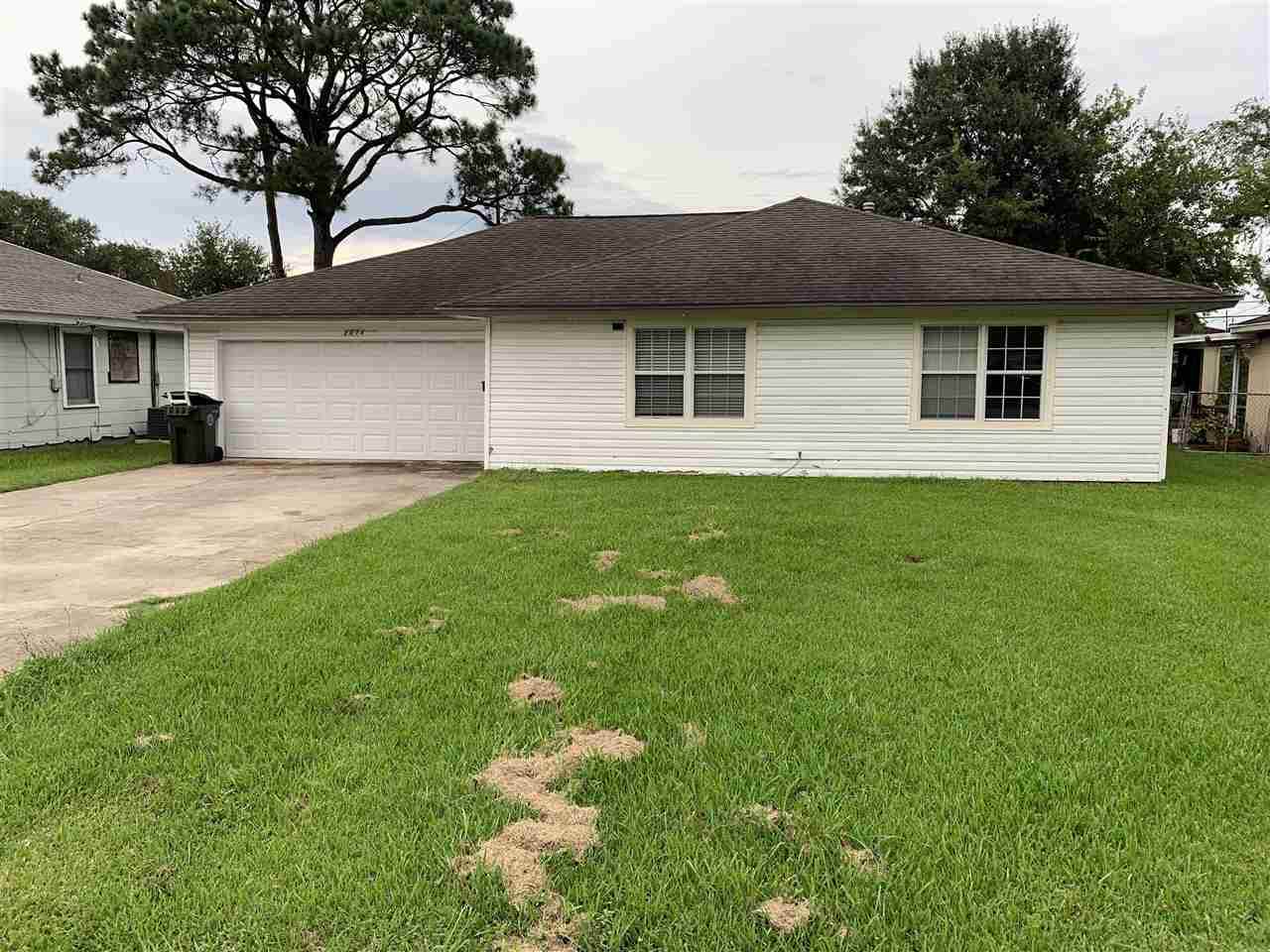 2078 Perry Ave. - Photo 1