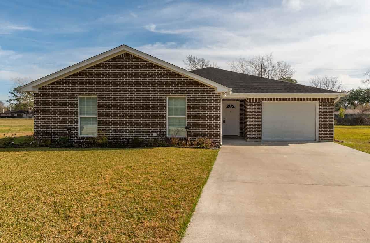 7670 Walker Rd. - Photo 1