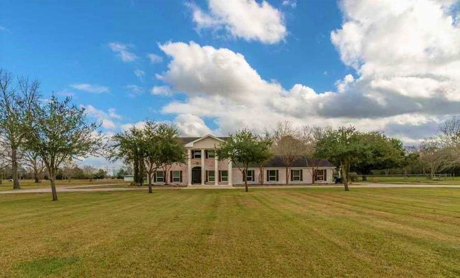 2502 Reins Road - Photo 1
