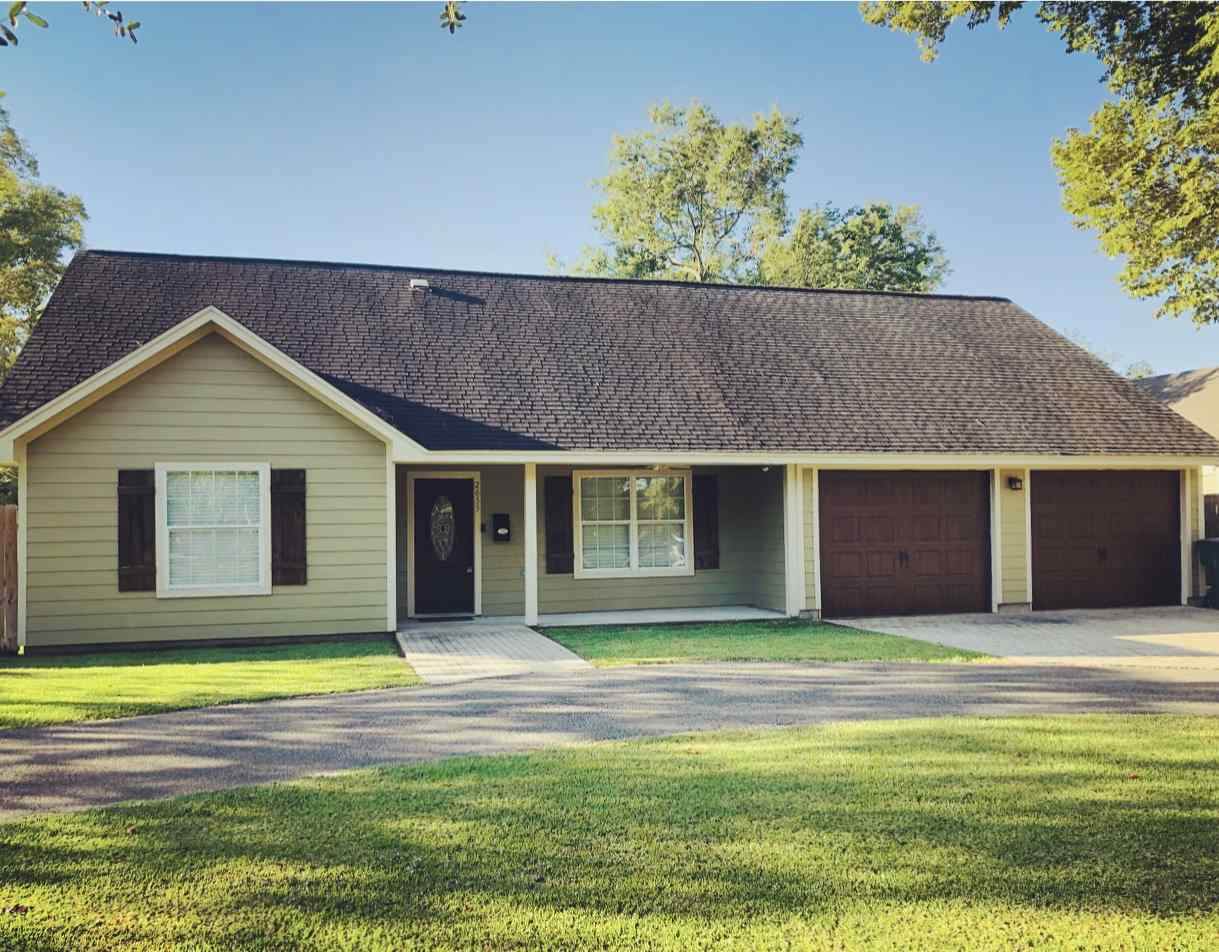 2655 Gladys Avenue - Photo 1