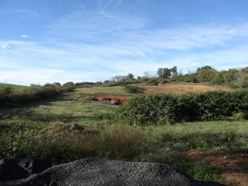 --- Bowden Estates Drive - Photo 1