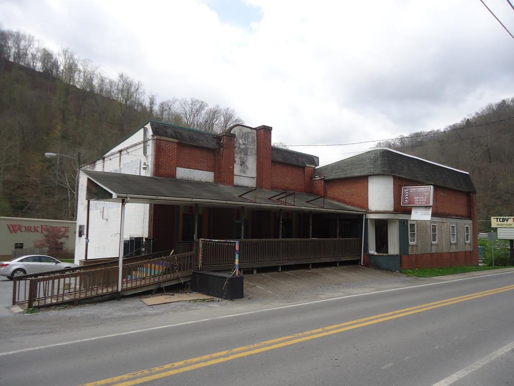 751 Riverside Drive - Photo 1