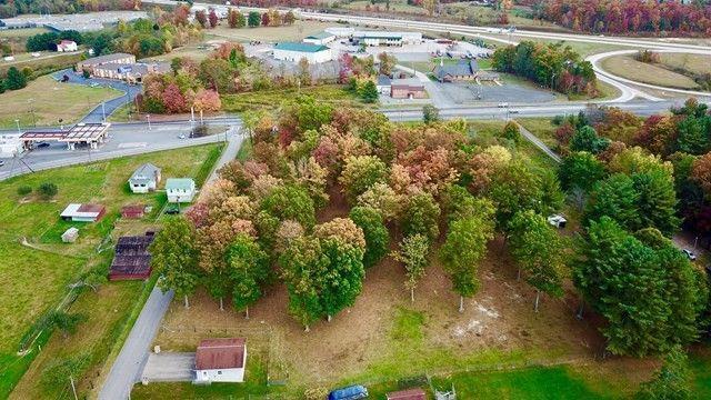 1039 Airport Road - Photo 1