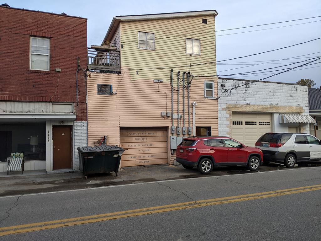 1426 3RD AVENUE - Photo 1