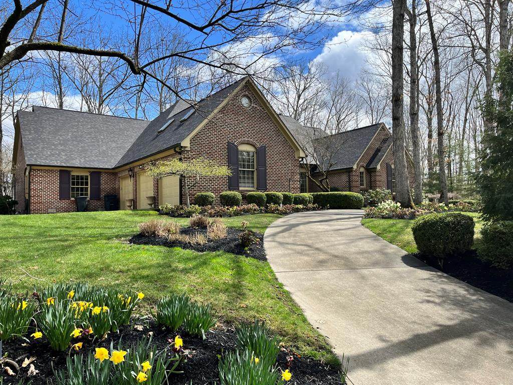 1102 Lake Drive - Photo 1