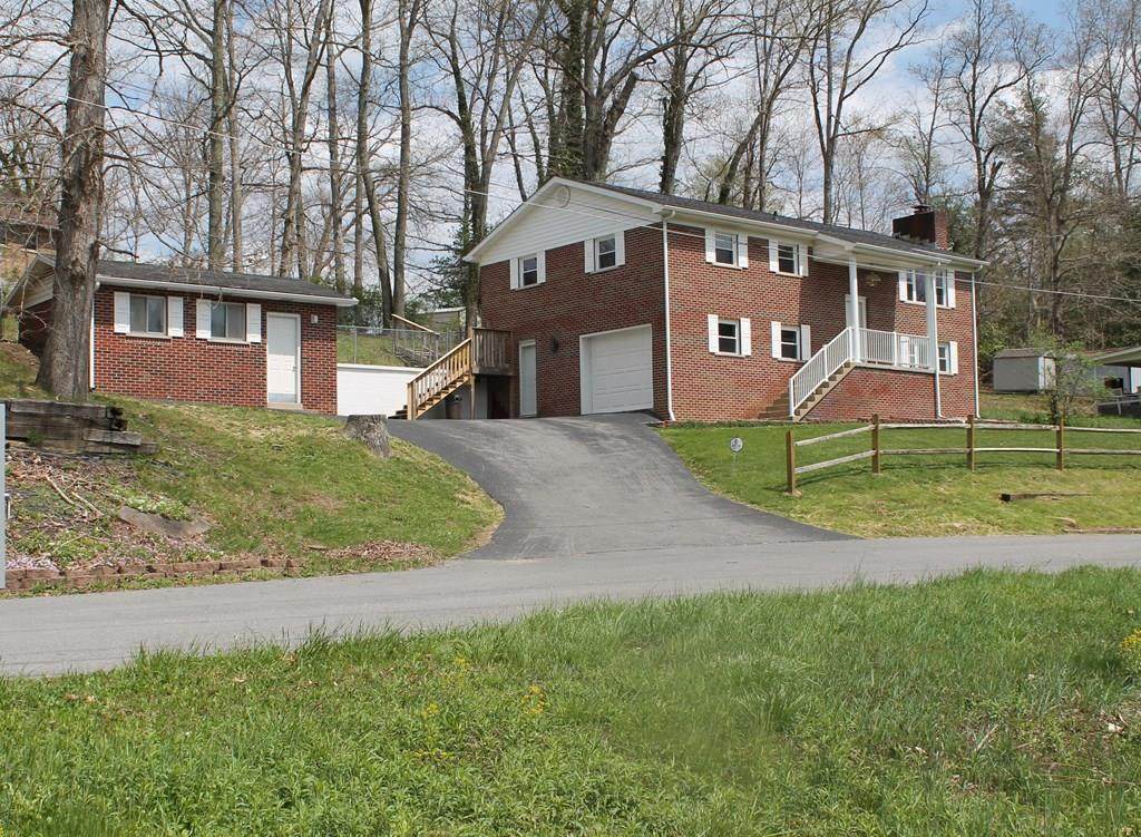 810 New River Drive - Photo 1
