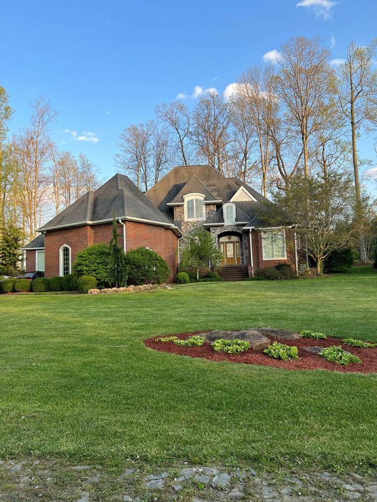102 Hawksbury Trace - Photo 1