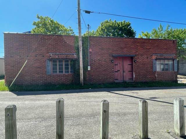 102 Central Avenue - Photo 1