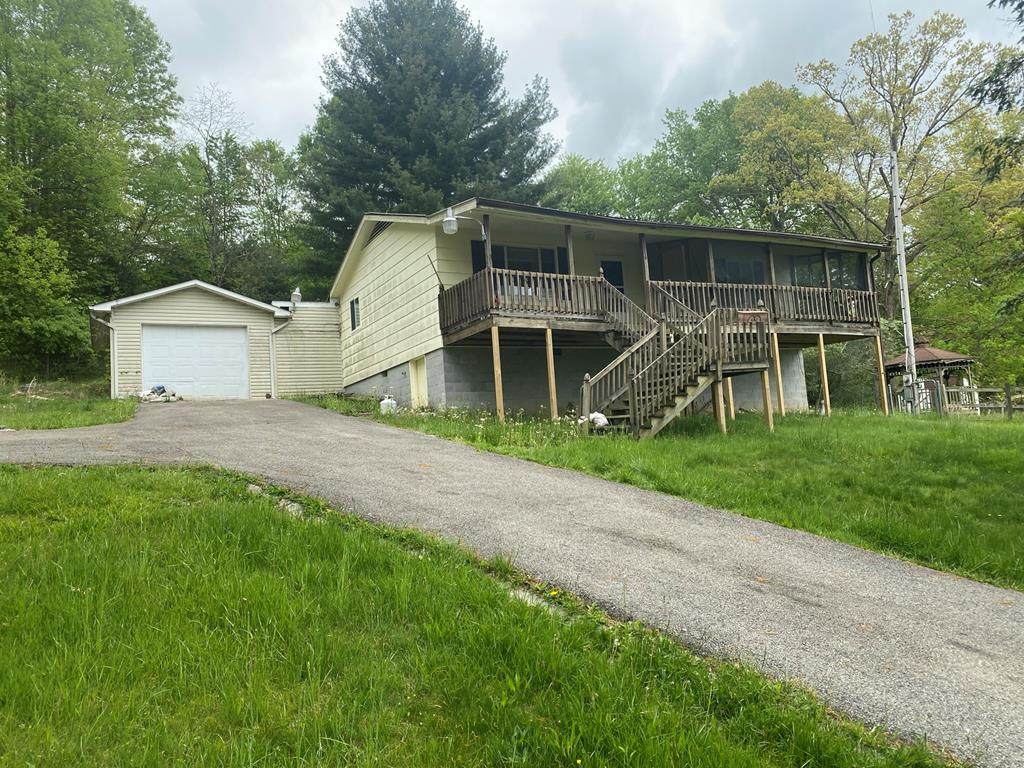 144 Oak Street - Photo 1