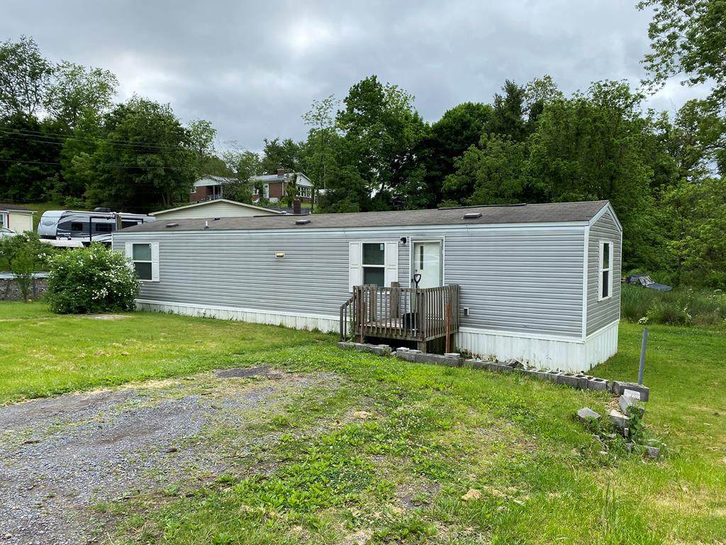 463 Bailey Avenue - Photo 1