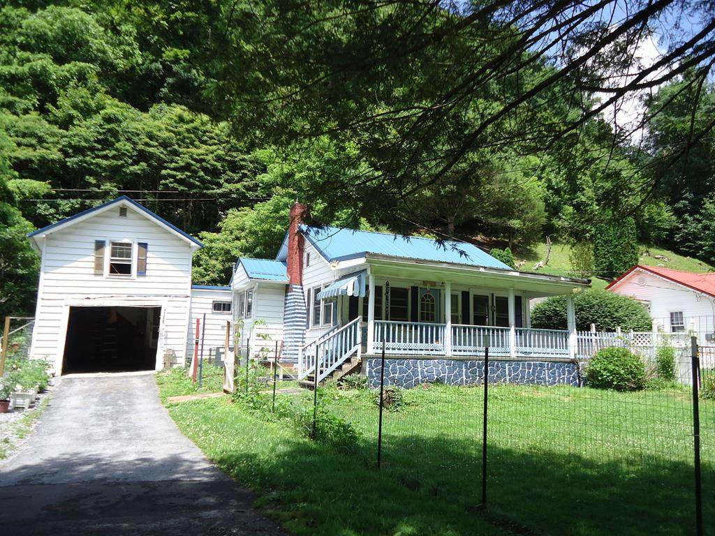 3761 Stewart St - Photo 1