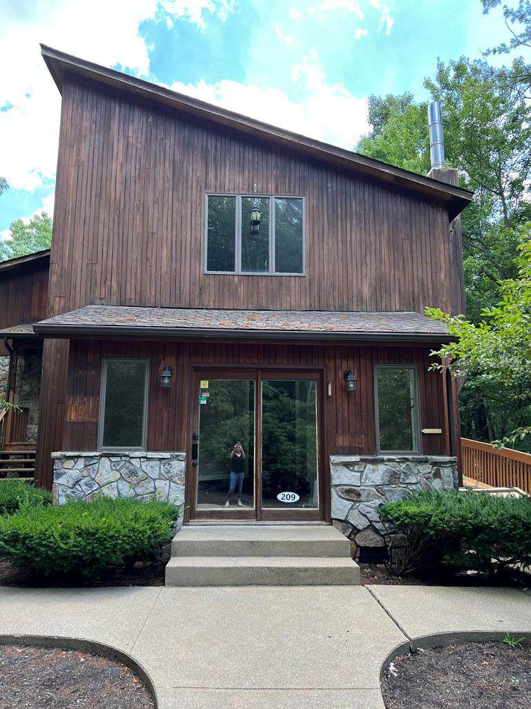 206 Brookshire Lane - Photo 1