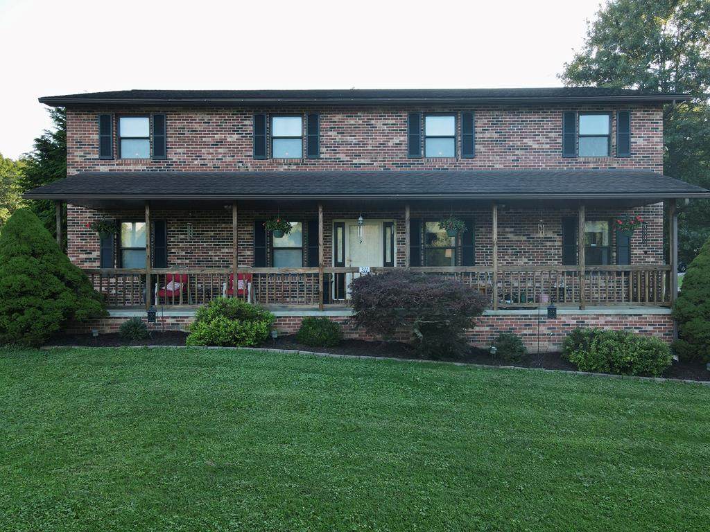 311 Sunshine Circle - Photo 1