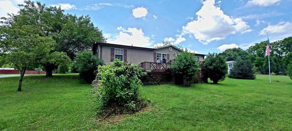 203 Summers Street - Photo 1