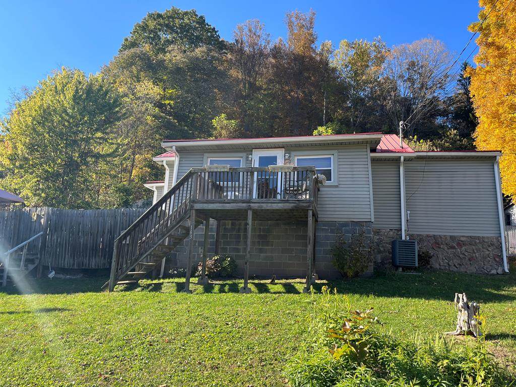 143 Eunice Lane - Photo 1