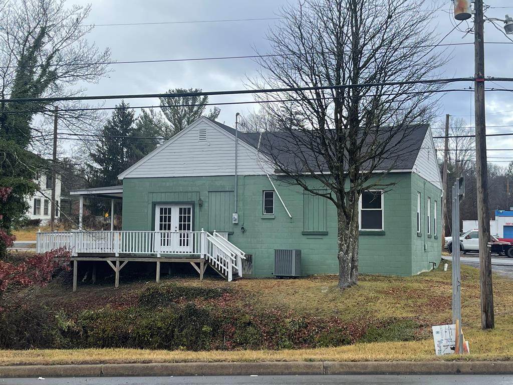 131 Glenview Road - Photo 1