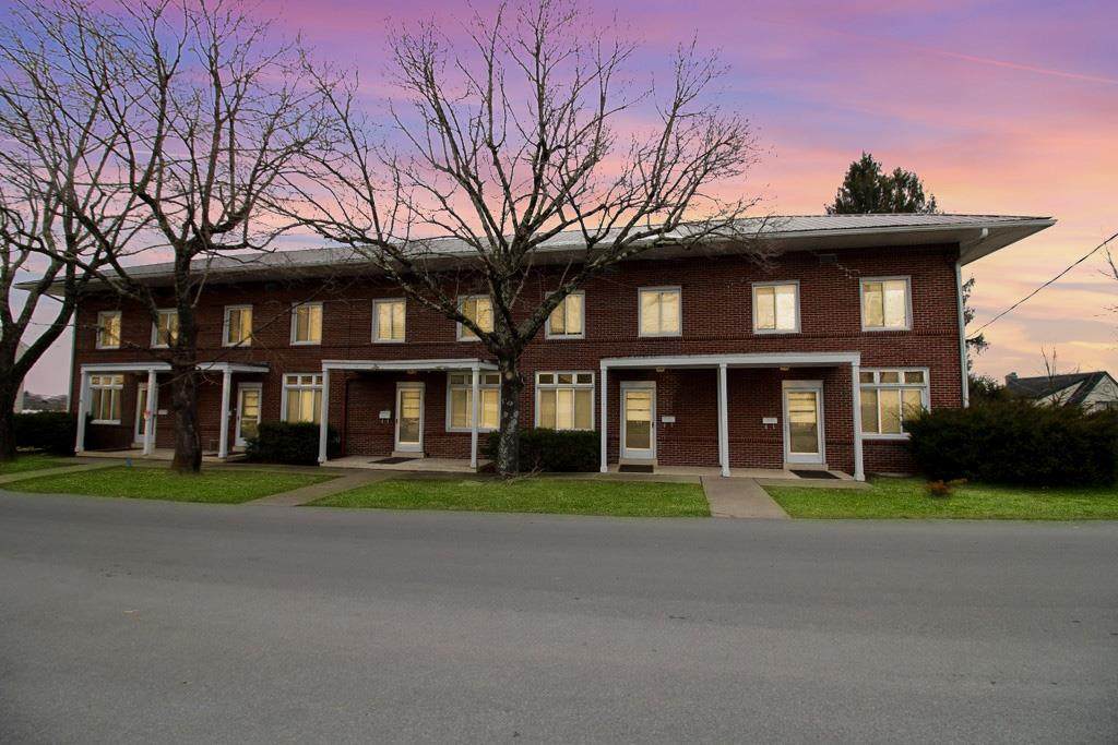 111 Virginia Street - Photo 1