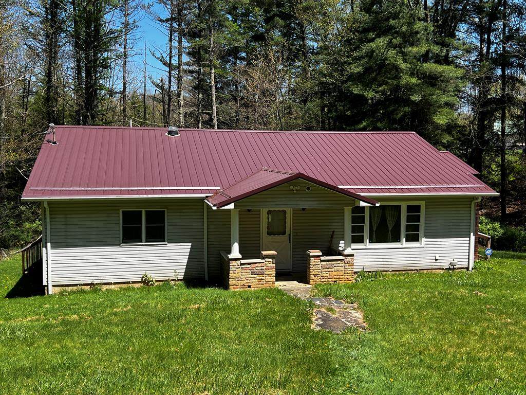 520 Wahoo Rd - Photo 1