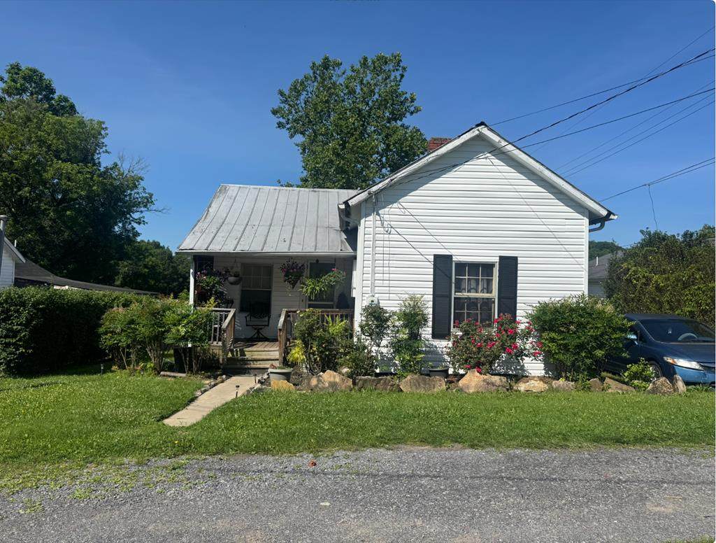 205 Loflin St. - Photo 1