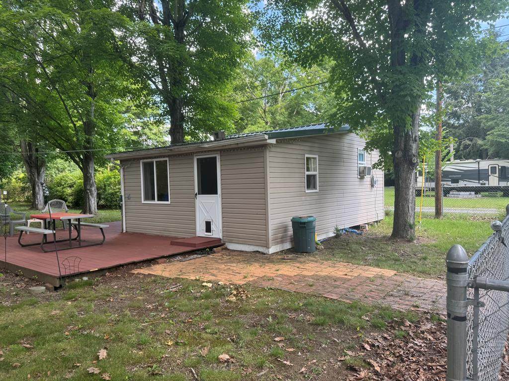 46 Daniel Lane - Photo 1